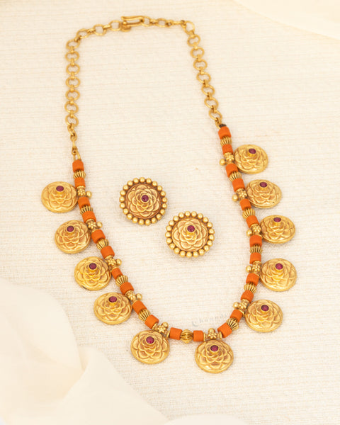 Antique Gold Polish Necklace With Flower Motifs Gold And Coral Beads With Earrings