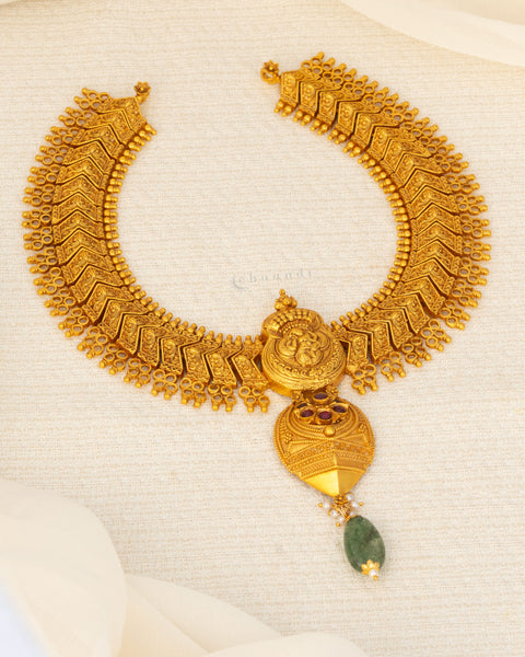 Antique Gold Polish Lakshmi Motif Chevron Style Short Necklace