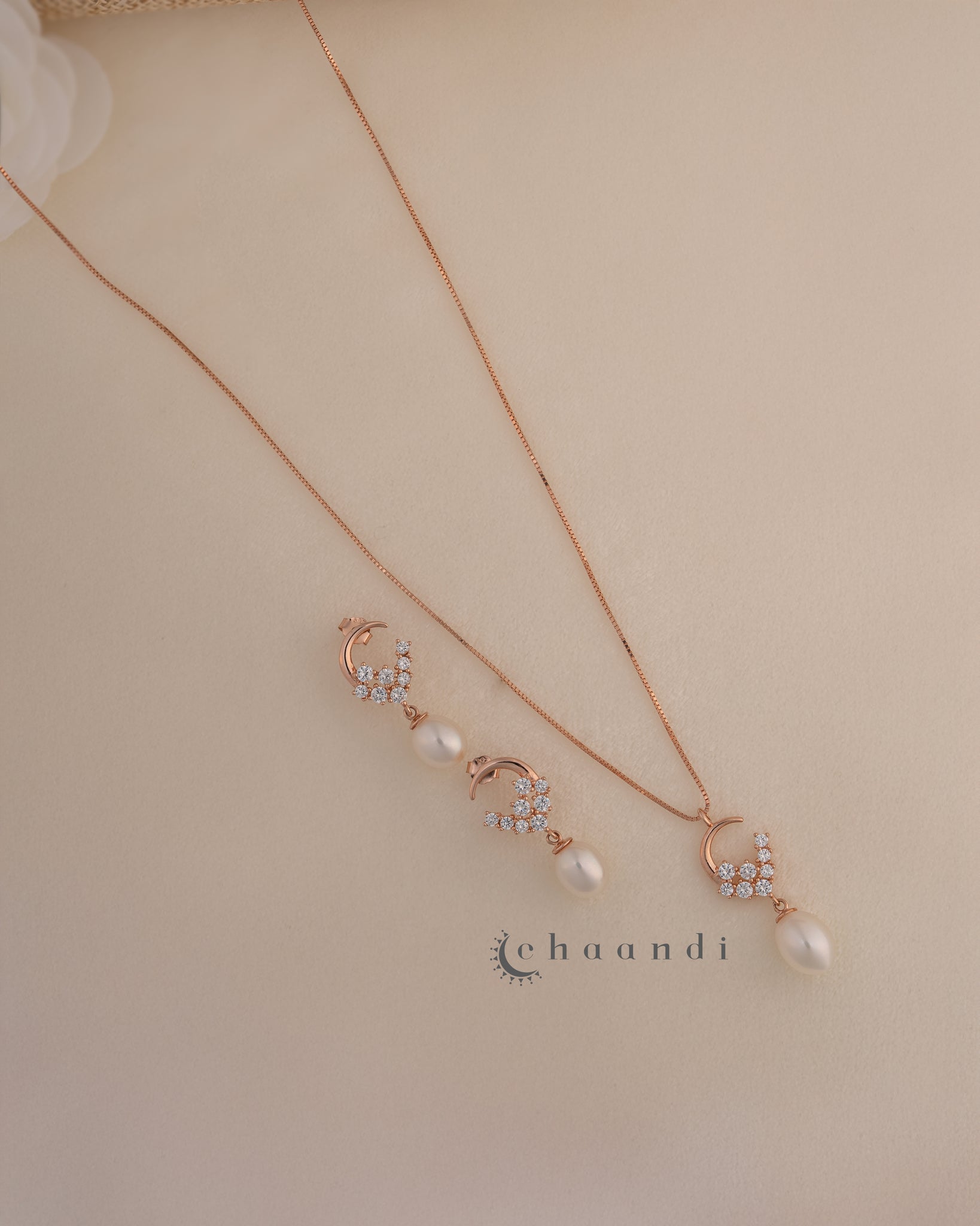 Rose Gold Pendant Chain With Earrings SCE1014