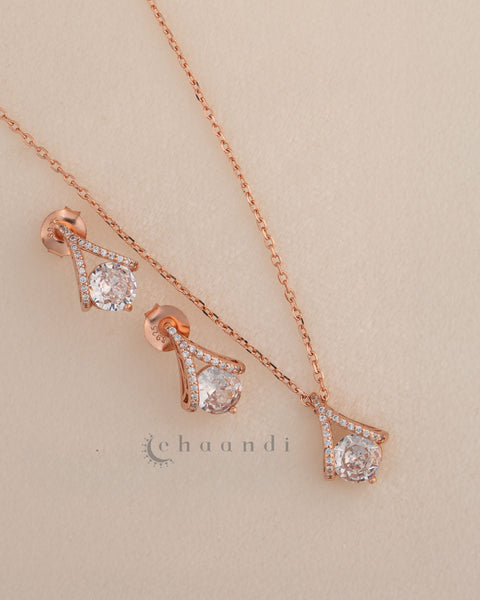 Rose Gold Pendant Chain With Earrings SCE1010