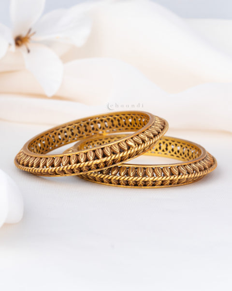 Gold Polish Silver Bangle (Single)